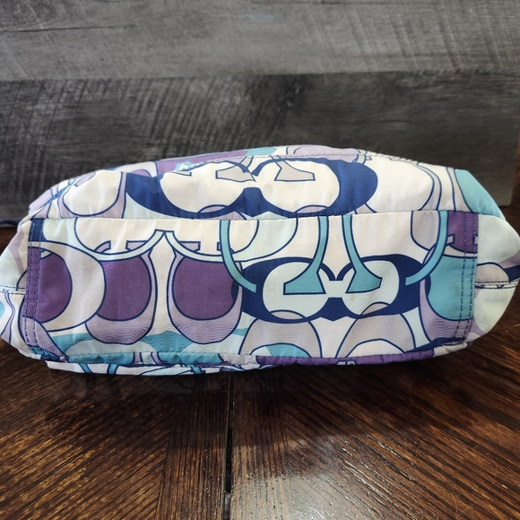 Coach Kyra Geometric Print Messenger Bag Adjustable Crossbody Strap - Picture 3 of 8